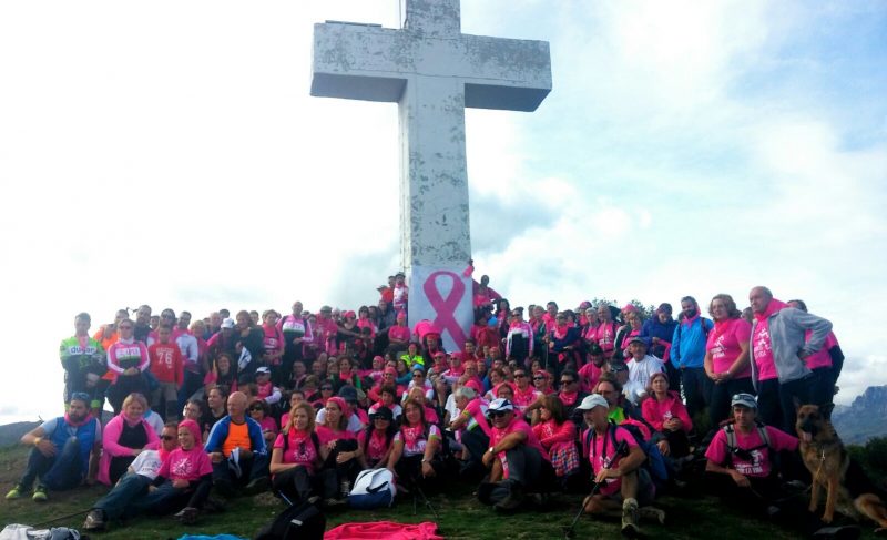 V Marcha `El Lazo Rosa, del Mar al Cielo´