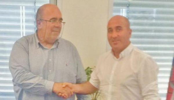 El consejero Jesús Oria  se lo ha comunicado al alcalde de Cartes en la reunión sobre el futuro de este espacio como Área Natural de Especial Interés
