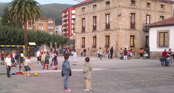 El Ayuntamiento plantea la renovación del Municipio Educativo