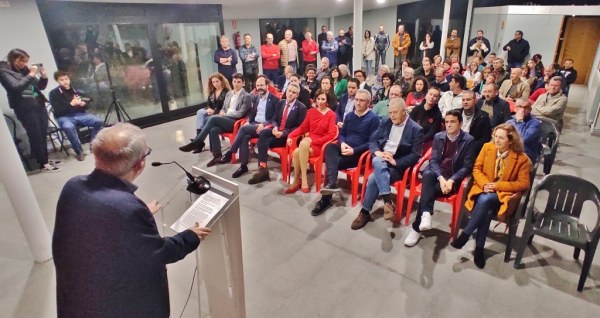 Acto de presentación de la candidatura de Josefina González en La Rasilla