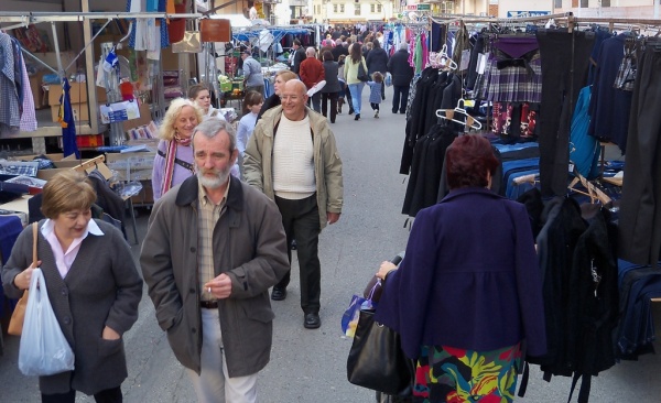 Mercado semanal de Los Corrales