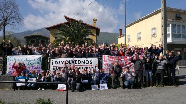 Afectados por las preferentes en Arenas