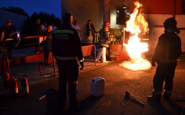 Demostración en Los Corrales