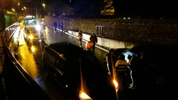 La colisión ocurrió en la rampa cercana al Centro de Salud.