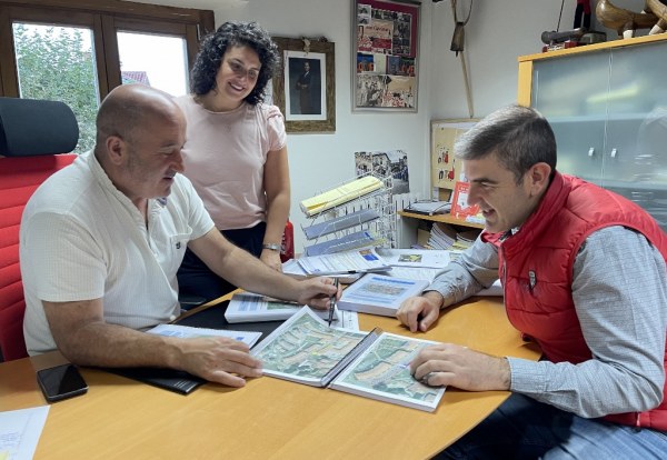 De izquierda a derecha, Agustín Molleda, Lorena Cueto y Carlos Rubio