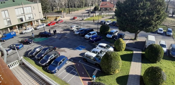 Nueva regulación para la zona de aparcamiento del Ayuntamiento de Los Corrales