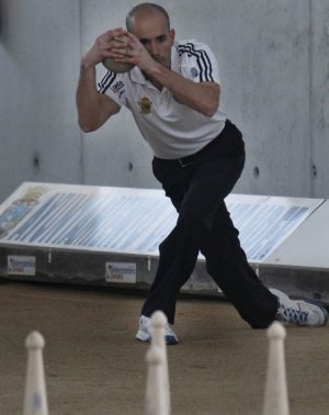 La Rasilla arrolla a Ruiz Barroso.