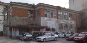 Antiguas escuelas de la plaza
