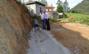 Serviliano González y José Antonio Mantilla en las obras