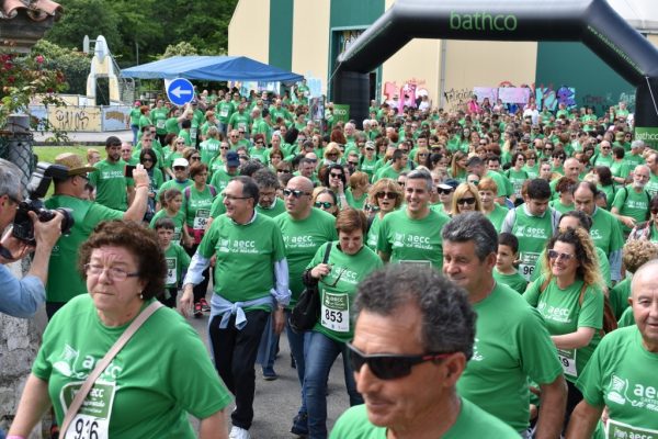 Pablo Zuloaga se estrenó como delegado del Gobierno en una cita organizada por la junta local de la AECC de Los Corrales