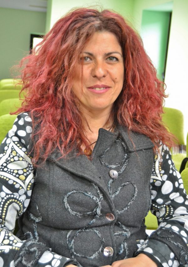 Una de las denunciantes es la portavoz de IU en Los Corrales, Elsa Salas