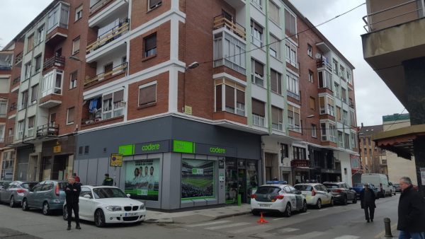 Aparecen dos personas muertas en Los Corrales
