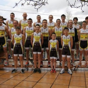 Plantel del Triatlón Buelna para esta campaña