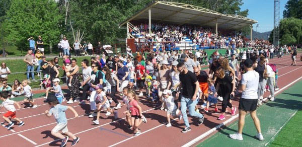 Carrera Solidaria del colegio Gerardo Diego