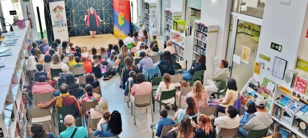Un momento del maratón de cuentos