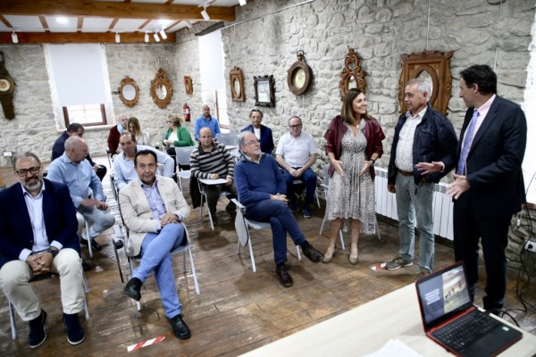 Presentación en Arenas del proyecto que se integra en el plan ‘Territorio Rural Inteligente&#039;