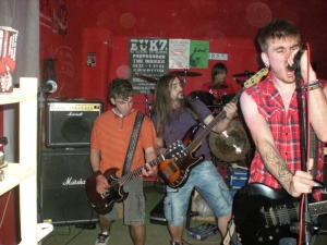 Entrevista A-tono en Buena Onda