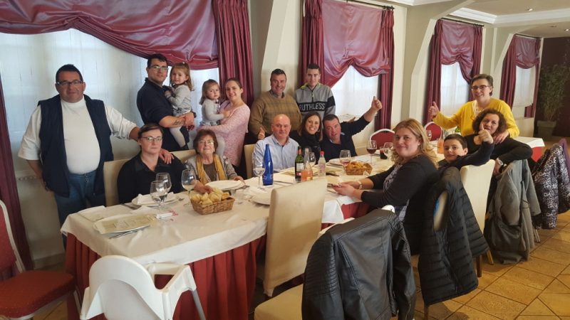 La familia premiada en el Casón de la Marquesa