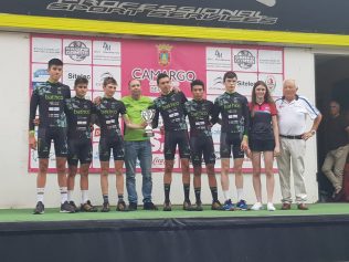 Bathco Cycling se impuso por escuadras en el circuito camargués