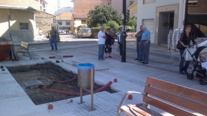 Obras de reposición de la marquesina de la Avenida Cantabria