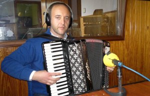 Tom Fernández, Himno de San Felices