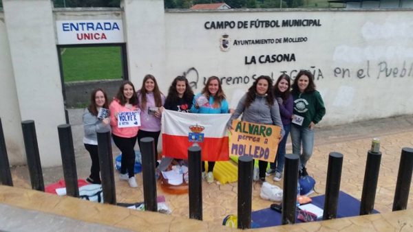 Seguidoras de Auryn en  La Casona