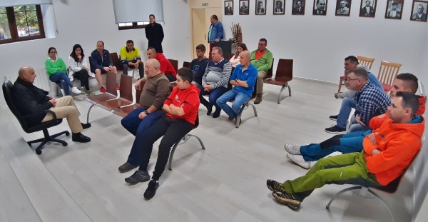 Reunión entre ganaderos y gobierno de San Felices