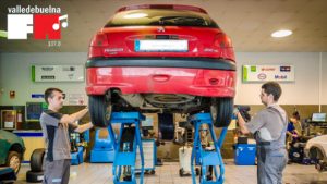 Gana cambios de aceite y filtro gratis en Neumáticos Hoznayo