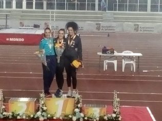 Lara Gómez subcampeona de España indoor