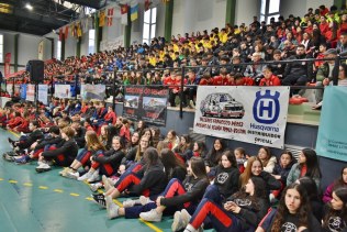 El balonmano manda en el valle de Buelna