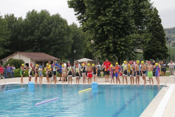 El triatlón tiene futuro en la comarca