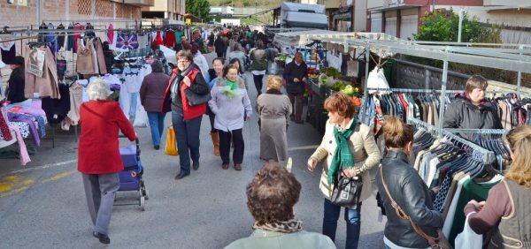 Mercado ambulante de Los Corrales