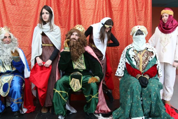 Gala de Navidad. Los Reyes Magos recibieron a los niños