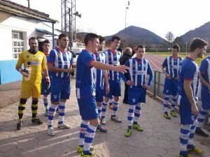 Salida de vestuarios del Buelna-Bathco