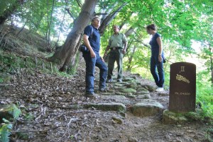 La alcaldesa anuncia nuevos planes de creación de empleo para recuperar rutas rurales y forestales