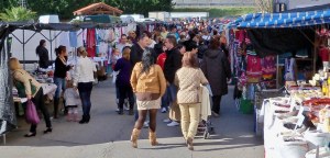Este miércoles vuelve el mercado tras dos semanas de parón