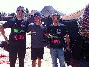 Álvaro y Felipe junto al ganador de la etapa, Milton Ramos