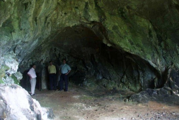 San Felices de Buelna plantea a Cultura la modificación de las condiciones de visita a Hornos de la Peña