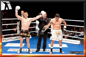  Rokeñi  derrota a  Drago.