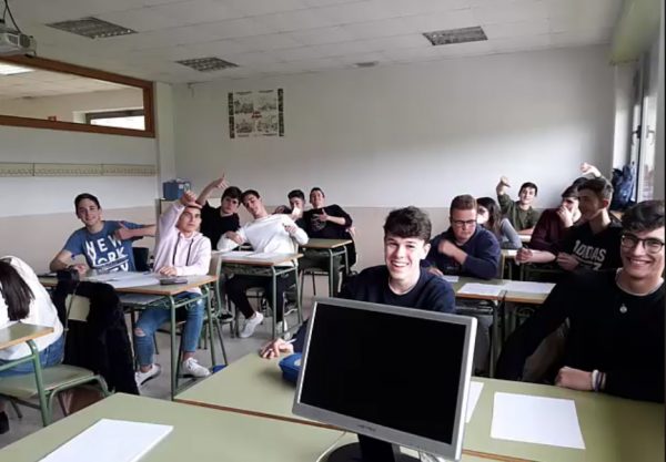 Un momento del concurso celebrado en el IES Estelas de Cantabria.