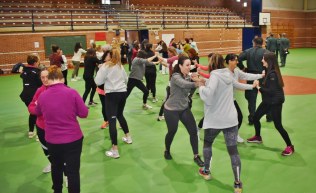 Defensa personal para las mujeres del mundo rural en Molledo