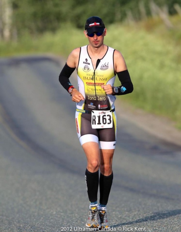 Rubén Pérez, deportista del Triatlón Buelna, en La Farola