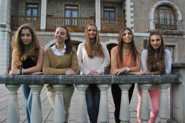 Damas y Reina de San Juan 2013