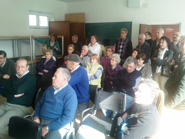 Afectados por las preferentes se movilizan en Iguña