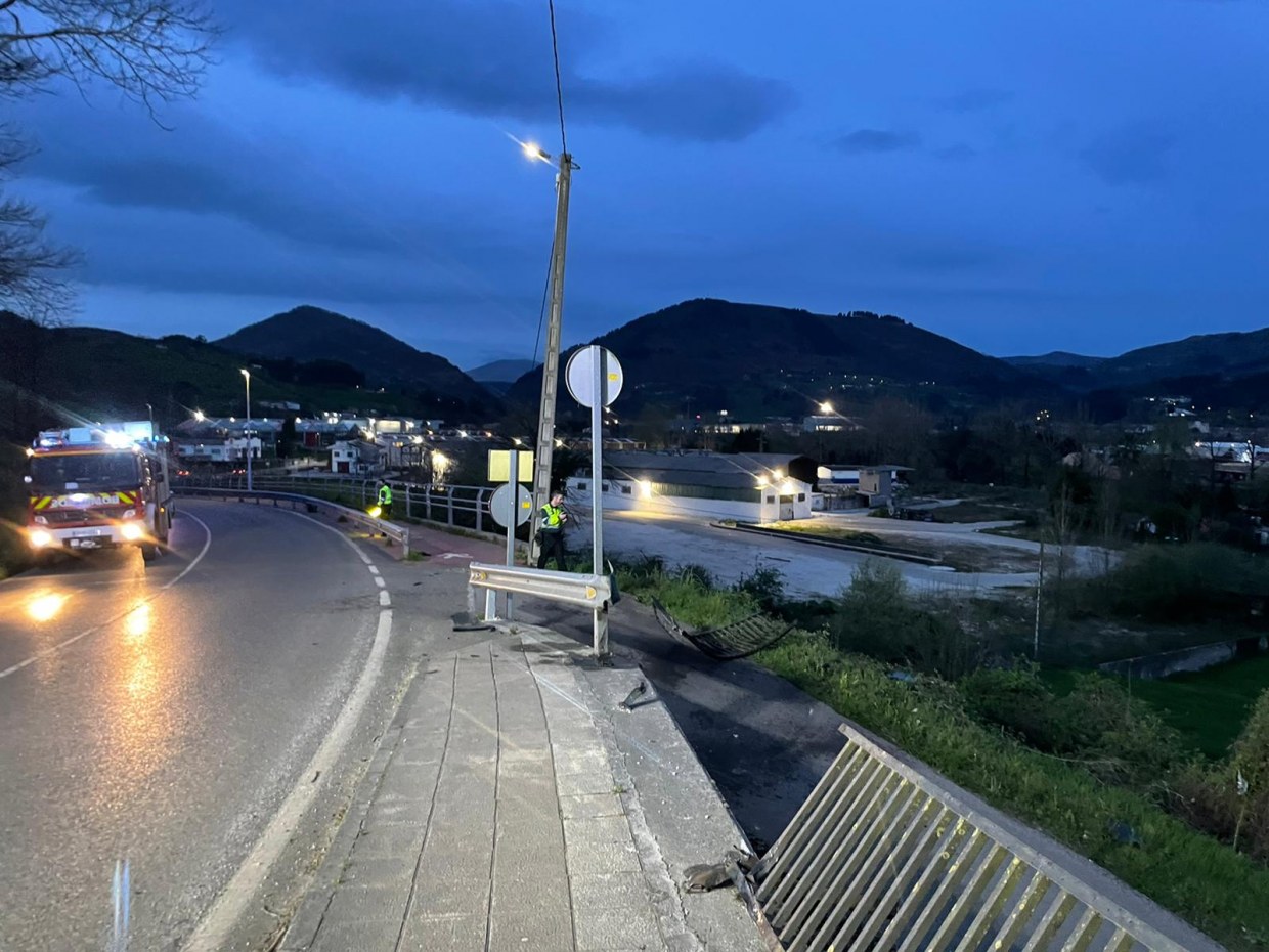 Salida de vía en San Felices de Buelna