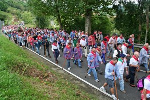 Procesión de la fiesta de San Cipriano en Cartes