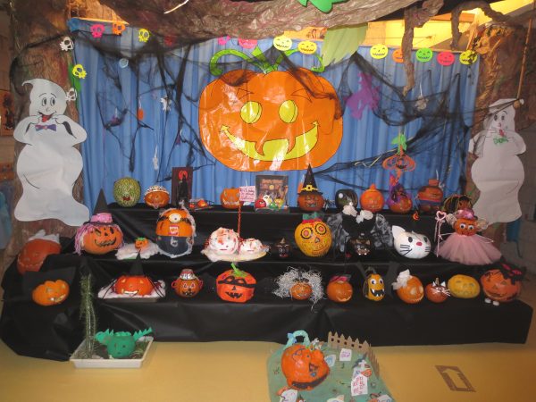 La sección de Infantil del Pereda eligió sus mejores calabazas