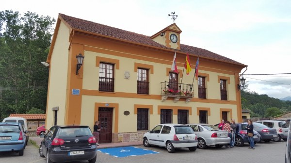 Ayuntamiento de Arenas de Iguña