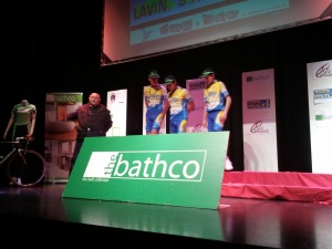 Parte del equipo cadete en la presentación 2013