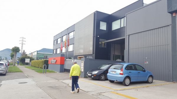 El director general de Industria afirma que el expediente de regulación en la empresa obedece a &quot;una situación temporal para recuperarse, estabilizar la producción y poder seguir avanzando&quot;